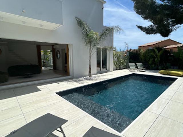 Vente Maison 6 pièces 160 m2 Six Fours les Plages