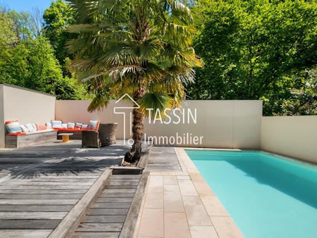 Vente Maison 6 pièces 160 m2 Tassin la Demi Lune