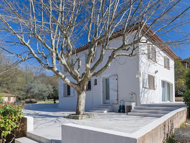 Vente Maison 6 pièces 160 m2 Ventabren