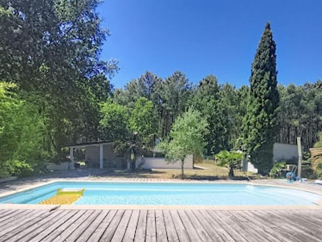 Vente Maison 6 pièces 161 m2 Brach
