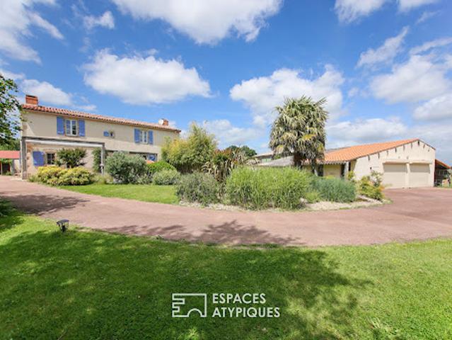 Vente Maison 6 pièces 161 m2 Saint Georges de Pointindoux