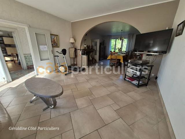 Vente Maison 6 pièces 162 m2 Neuville sur Ornain