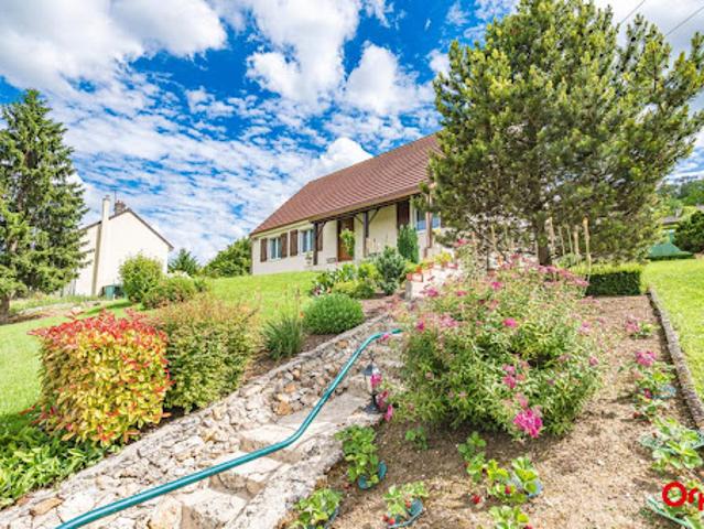 Vente Maison 6 pièces 162 m2 Nogent l'Artaud