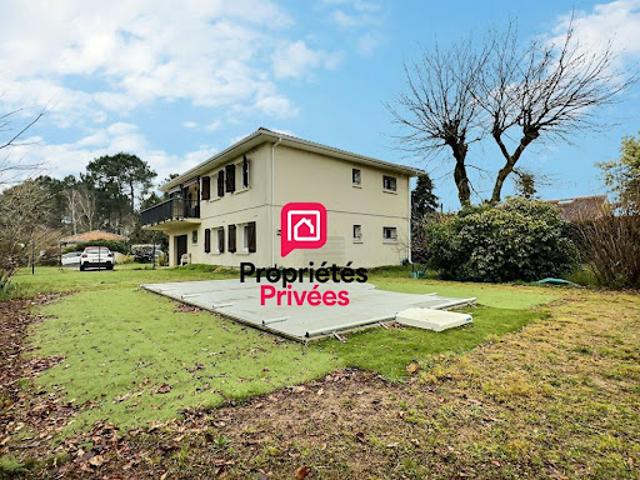 Vente Maison 6 pièces 162 m2 Cestas