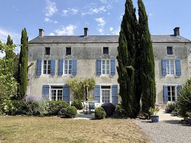 Vente Maison 6 pièces 162 m2 Dampierre sur Boutonne