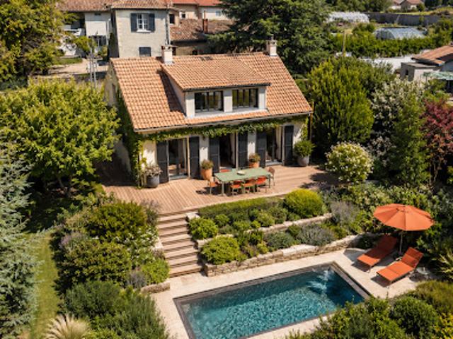 Vente Maison 6 pièces 162 m2 Saint Cyr au Mont d'Or