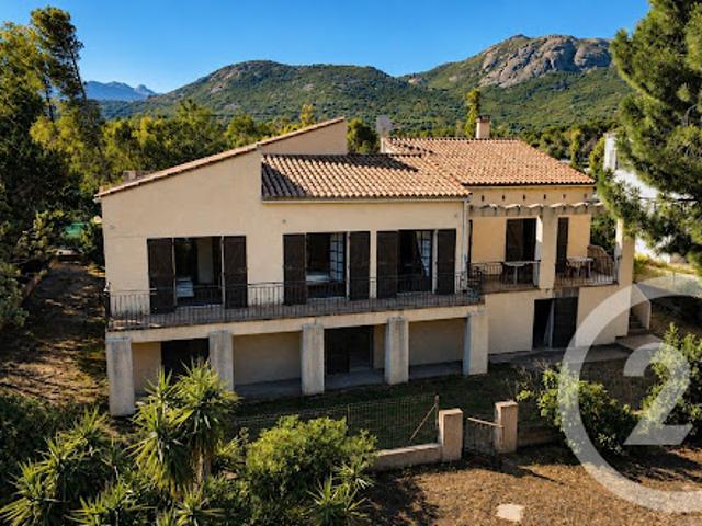 Vente Maison 6 pièces 162.21 m2 Calvi