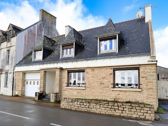 Vente Maison 6 pièces 162.2 m2 Plonéour Lanvern