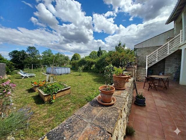 Vente Maison 6 pièces 162.5 m2 Castelsagrat