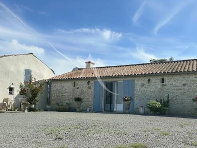Vente Maison 6 pièces 163 m2 Chaillé les Marais