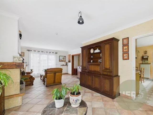Vente Maison 6 pièces 163 m2 Elancourt
