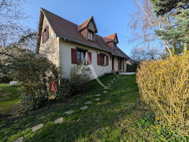 Vente Maison 6 pièces 163 m2 Saint Sulpice de Pommeray