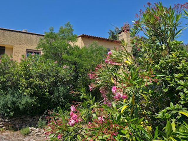 Vente Maison 6 pièces 163 m2 Villeneuve les avignon