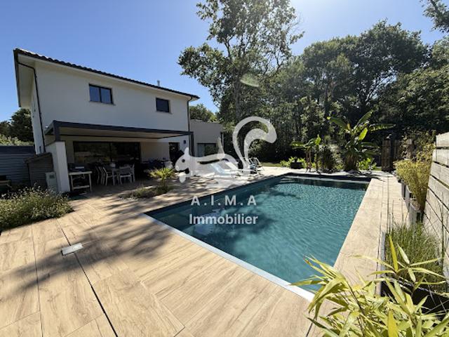 Vente Maison 6 pièces 174 m2 Mios