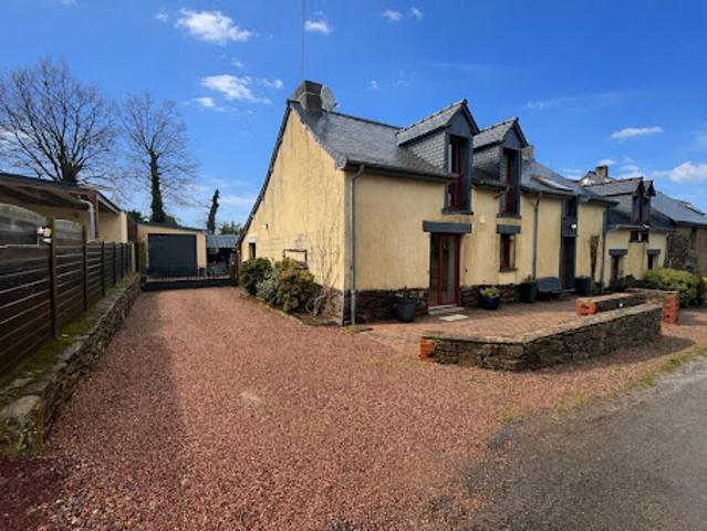 Vente Maison 6 pièces 174 m2 Bréal sous Montfort