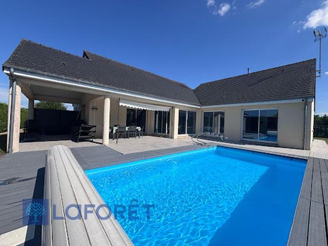 Vente Maison 6 pièces 174 m2 Le Chesne