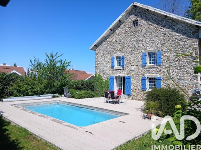 Vente Maison 6 pièces 174 m2 Saint Cergues