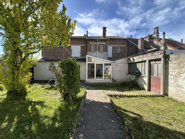 Vente Maison 6 pièces 174.92 m2 Saint Quentin