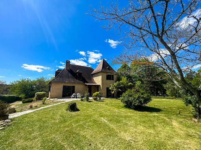Vente Maison 6 pièces 175 m2 Bassillac et Auberoche
