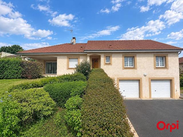 Vente Maison 6 pièces 175 m2 Bellerive sur Allier
