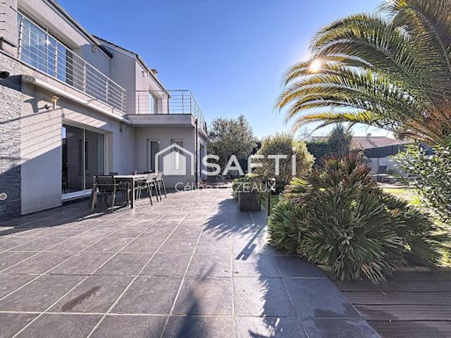 Vente Maison 6 pièces 175 m2 Eysines