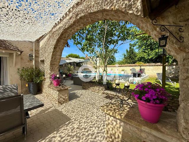 Vente Maison 6 pièces 175 m2 La Grande Paroisse