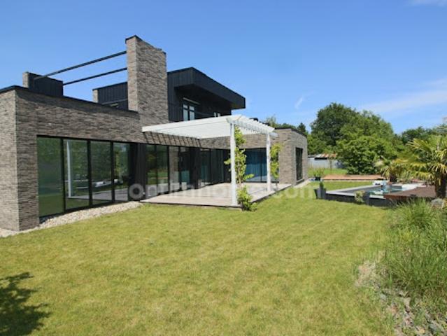 Vente Maison 6 pièces 175 m2 Templeuve