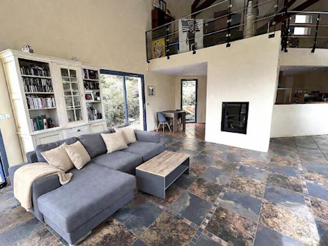 Vente Maison 6 pièces 175.79 m2 Val d'Oingt