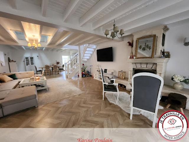 Vente Maison 6 pièces 176 m2 Ambès