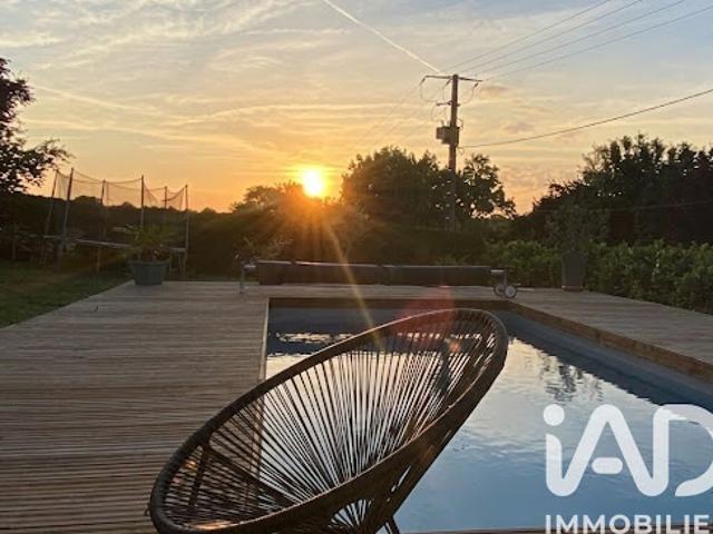 Vente Maison 6 pièces 176 m2 Saint Romans lès Melle