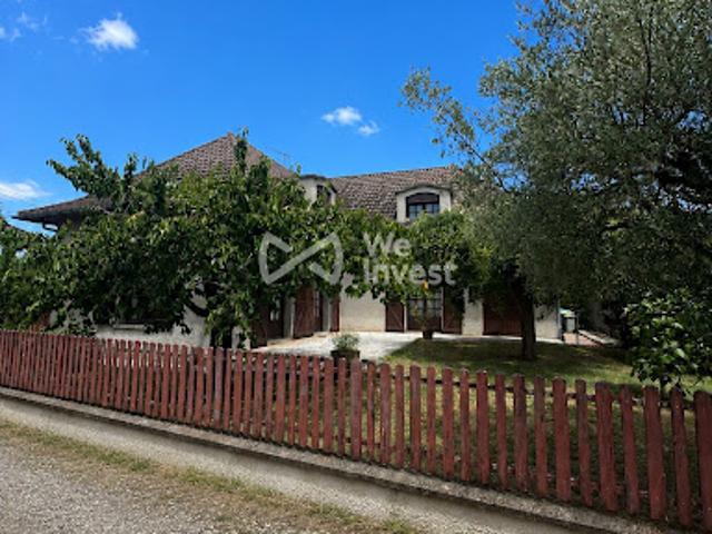 Vente Maison 6 pièces 186 m2 Montauban