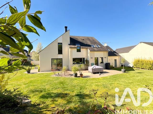 Vente Maison 6 pièces 178 m2 Forges les Bains