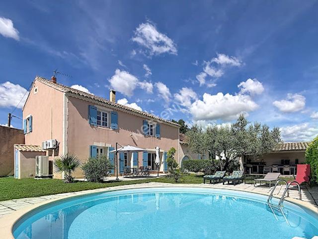 Vente Maison 6 pièces 179 m2 Camaret sur Aigues