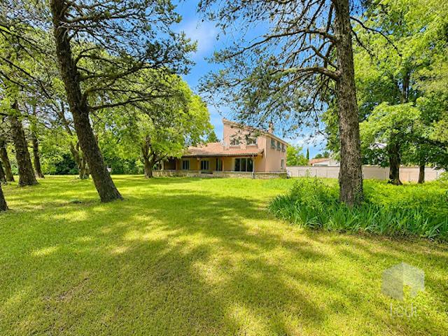 Vente Maison 6 pièces 170 m2 Montelimar
