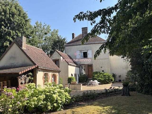 Vente Maison 6 pièces 170 m2 Courgenard