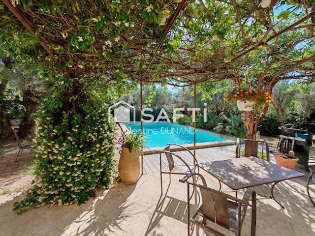 Vente Maison 6 pièces 170 m2 Le Val