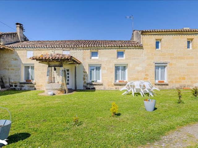 Vente Maison 6 pièces 170 m2 Saint Hippolyte
