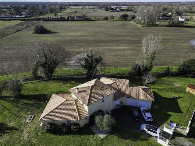 Vente Maison 6 pièces 170 m2 Saint Jory