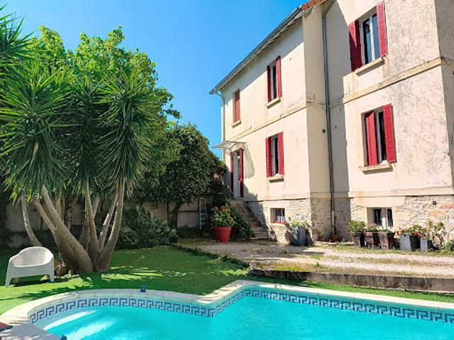 Vente Maison 6 pièces 170 m2 Villeneuve les avignon