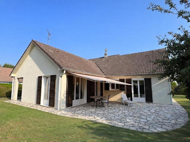 Vente Maison 6 pièces 172 m2 Ozoir la ferriere
