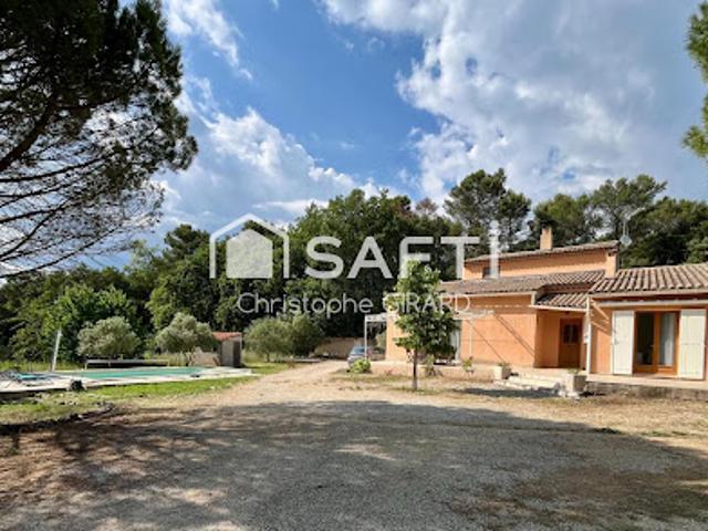 Vente Maison 6 pièces 173 m2 La Tour d'Aigues