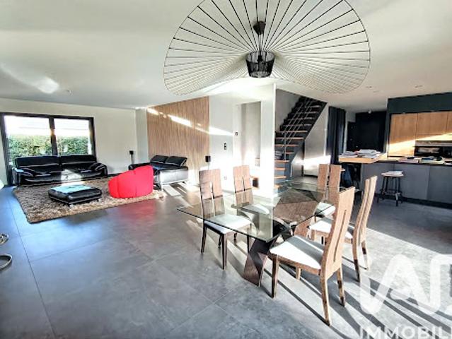 Vente Maison 6 pièces 173 m2 Rocquemont