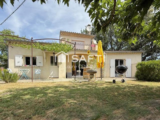 Vente Maison 6 pièces 173 m2 Valreas