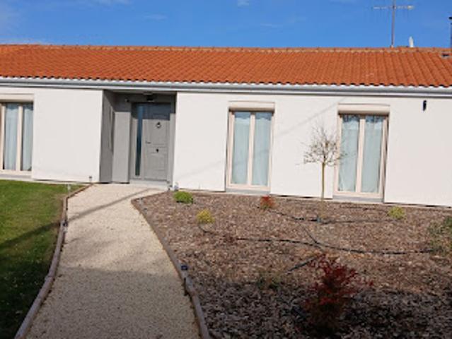 Vente Maison 6 pièces 173 m2 Vendrennes