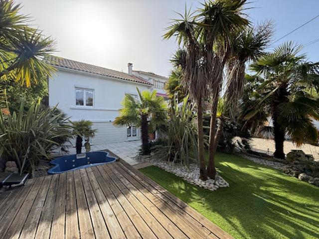 Vente Maison 6 pièces 173.18 m2 Saint Georges de Didonne
