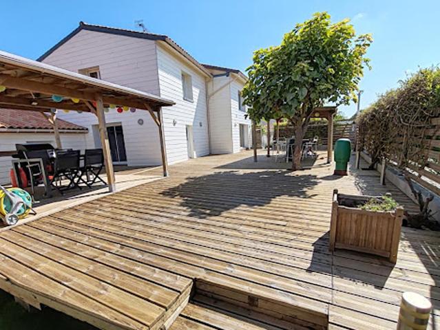 Vente Maison 6 pièces 184 m2 Nuaillé d'Aunis