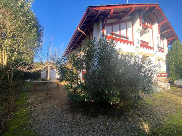 Vente Maison 6 pièces 184 m2 Bayonne