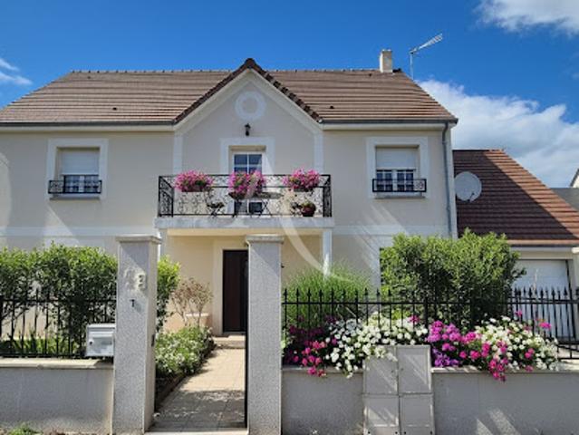 Vente Maison 6 pièces 184.89 m2 Saint Gervais la Forêt