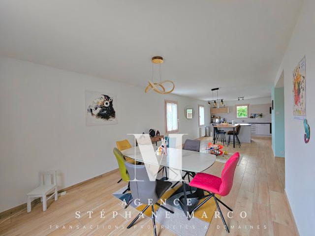 Vente Maison 6 pièces 185 m2 Bussac sur Charente