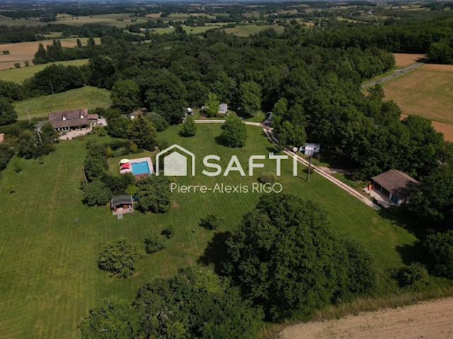Vente Maison 6 pièces 185 m2 Eymet